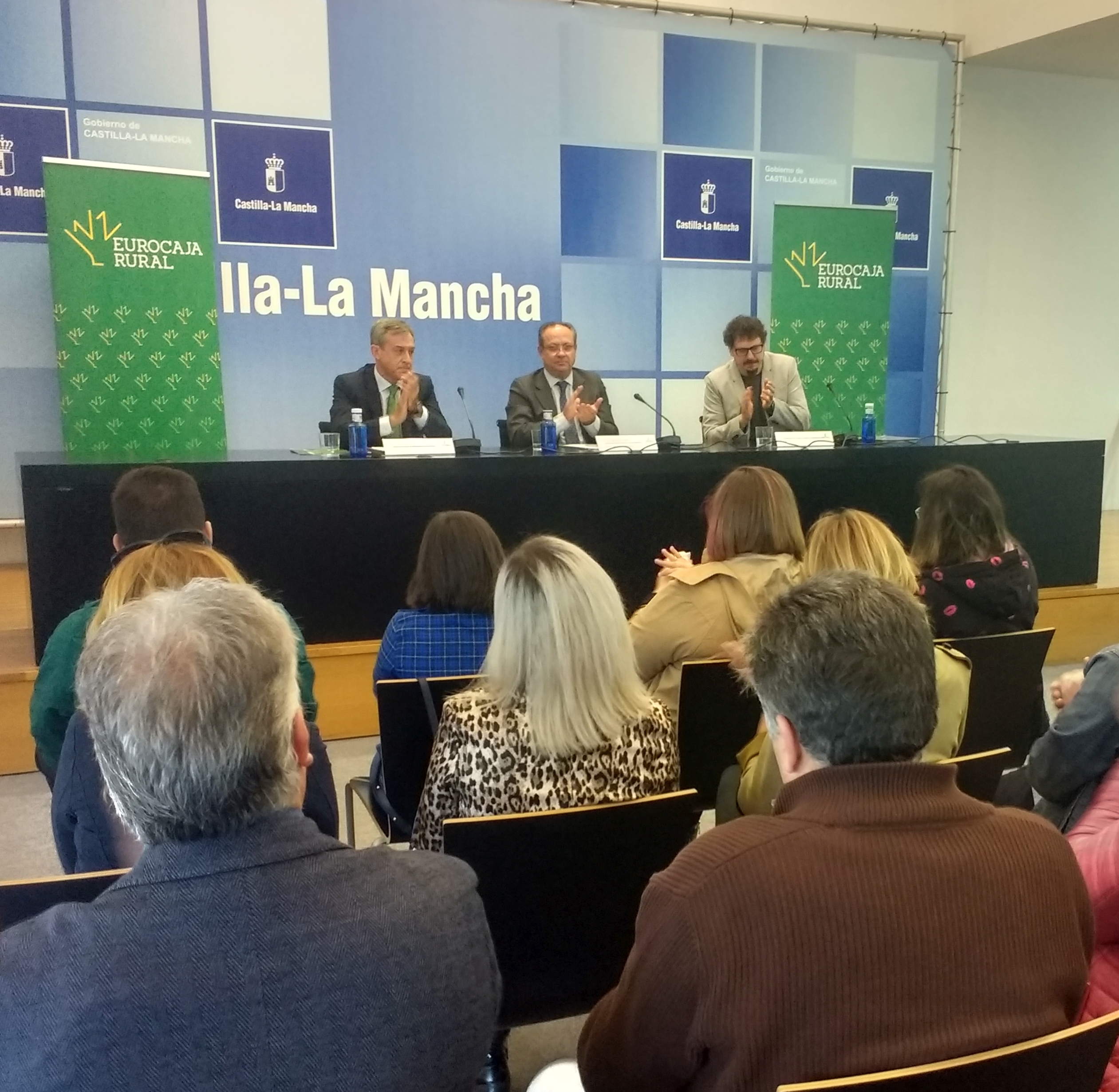 Convenio de Junta de Castilla La Mancha con Caja Rural