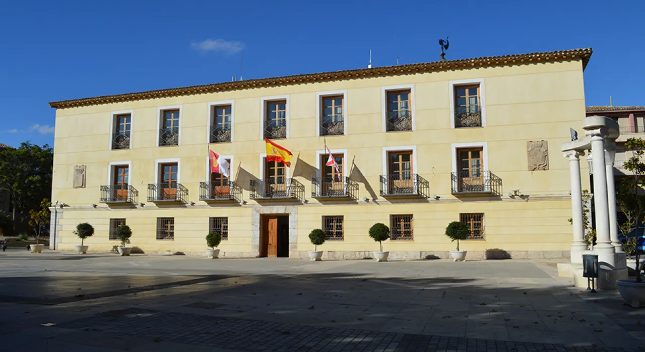 Ayuntamiento de taracon
